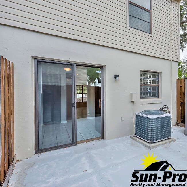 Building Photo - 980 Canal View Blvd