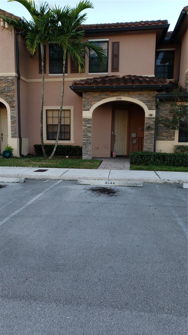 Primary Photo - 3544 W 88th Terrace