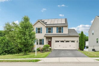 Building Photo - 443 Isabella Ct