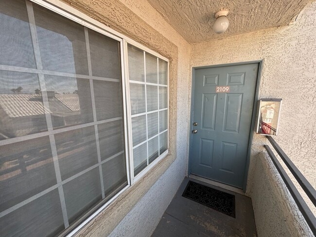 Building Photo - Beautiful 2Bed/2Bath home located in the C...