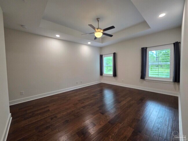 Building Photo - 4570 Omaha Dr