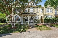 Building Photo - 3013 Freeport Dr