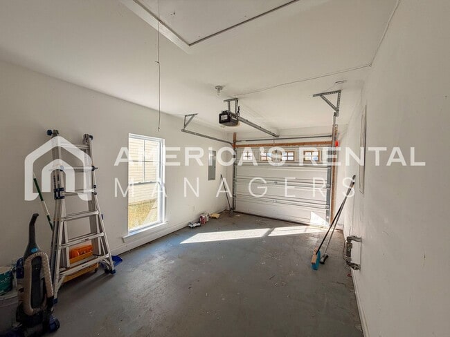 Building Photo - Calera One-Level Living with Spacious Layout