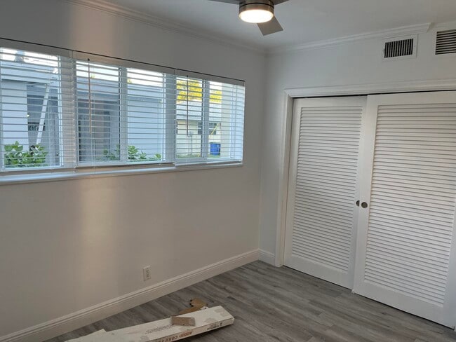 Building Photo - 2748 NE 28th Ave