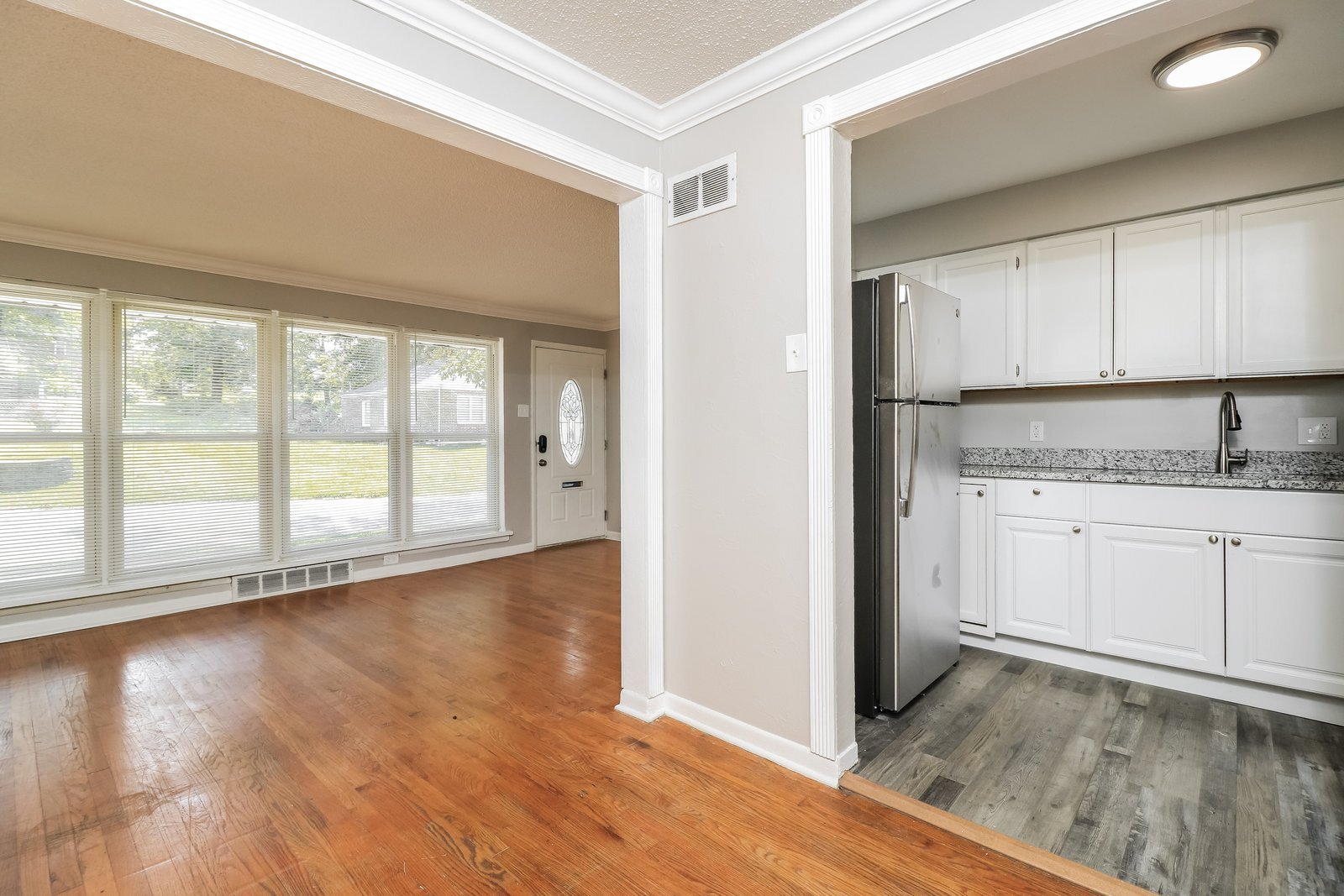 Building Photo - 4507 June Ave