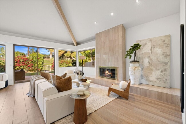 Building Photo - 47 N Kavenish Dr