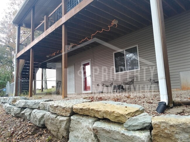 Building Photo - Fantastic Furnished 1 Bedroom Cond