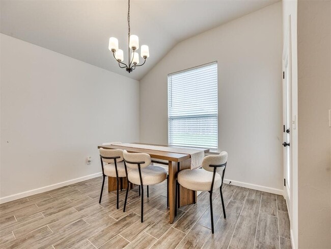 Building Photo - 2323 Arcady Ave