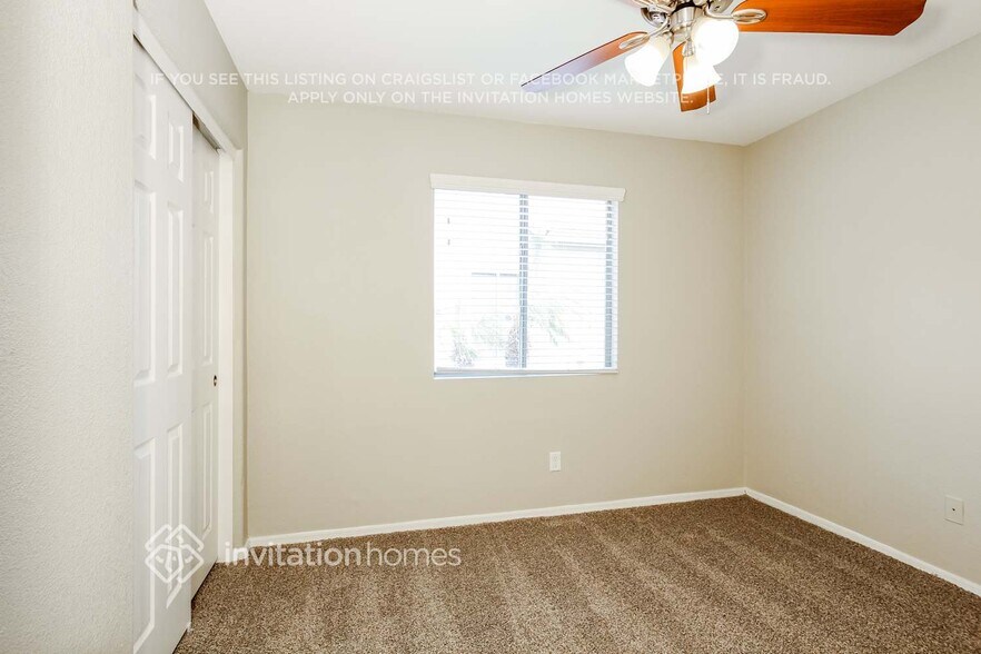 Building Photo - 13693 W Cottonwood St