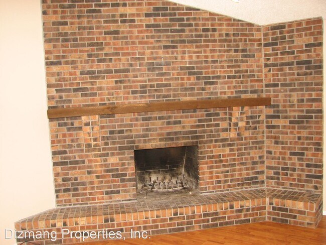 Building Photo - 4 br, 2 bath House - 3606 S Walnut Hill Ave