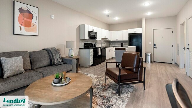 Building Photo - 645 N Front St