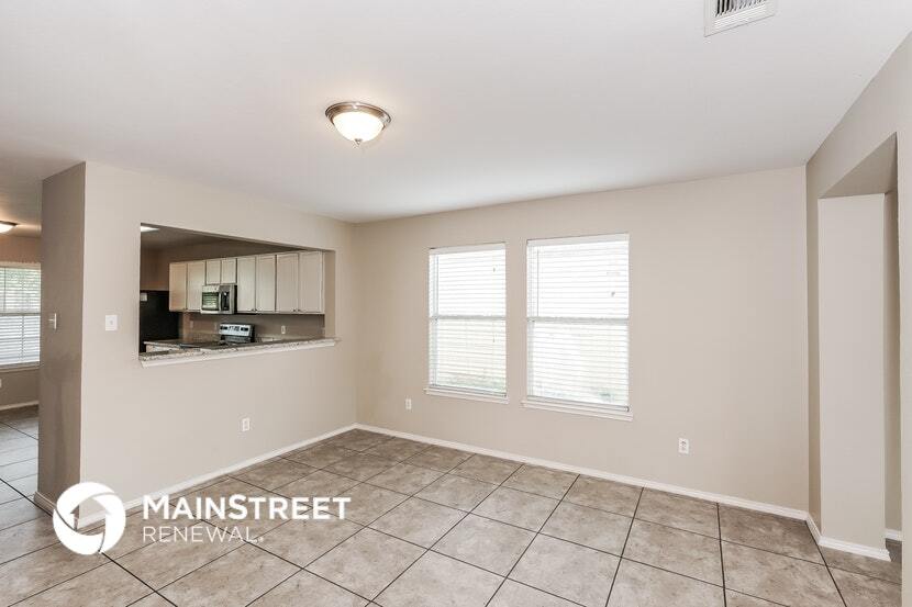Building Photo - 2923 St Bernard Dr
