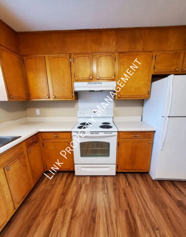 Building Photo - 4911 Marylin Ln