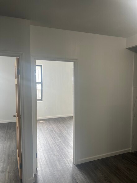 Bedroom 4 - 364 52nd St