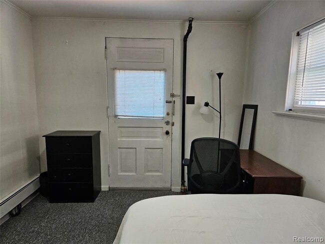 Building Photo - 921 Mary St