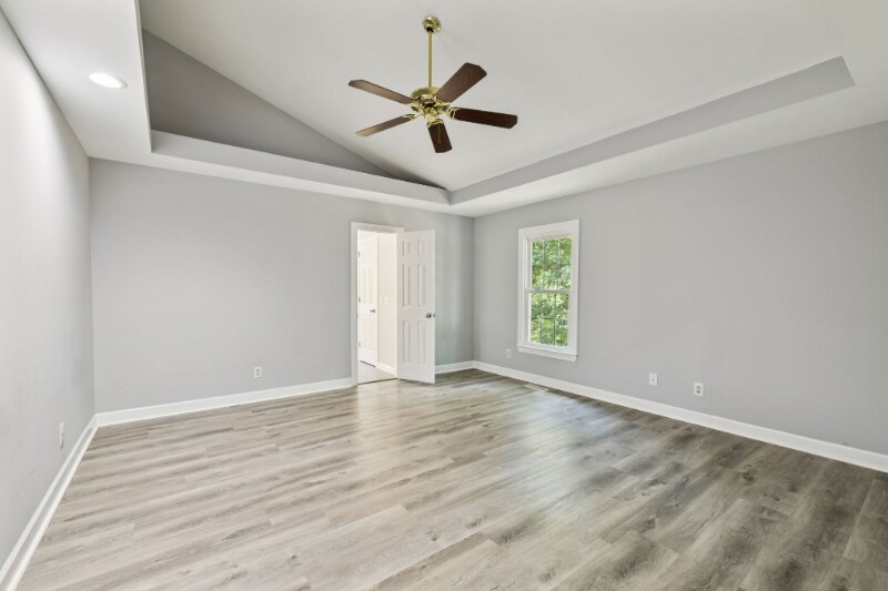 Building Photo - 102 Warren Pl