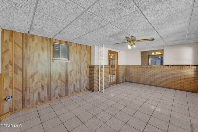 Building Photo - 252 Trinity Pl