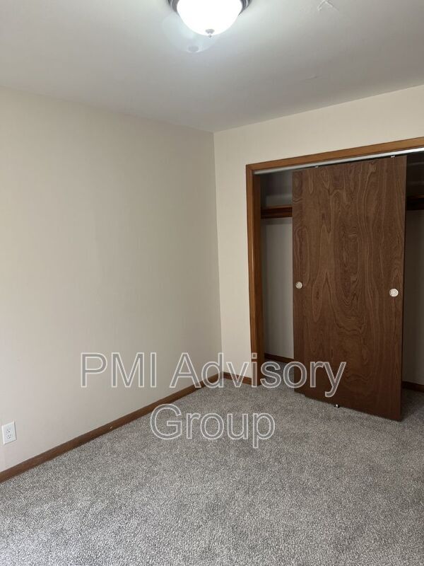 Building Photo - 3605 SW 9th St