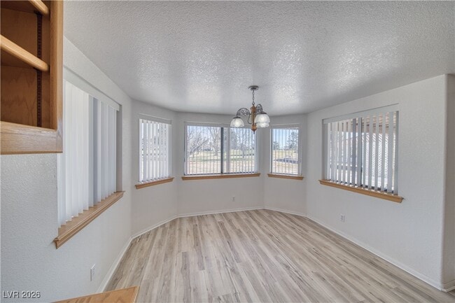 Building Photo - 3011 Pebble Beach Ave