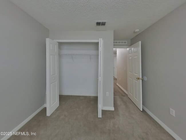 Building Photo - 3556 Alec Dr