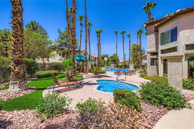 Building Photo - 75 N Valle Verde Dr