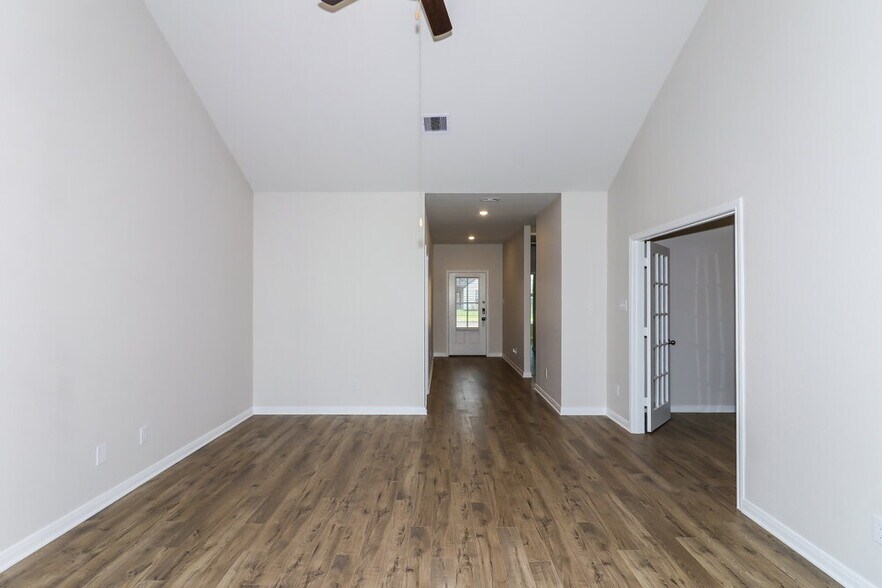 Building Photo - 404 San Miguel Crk Dr