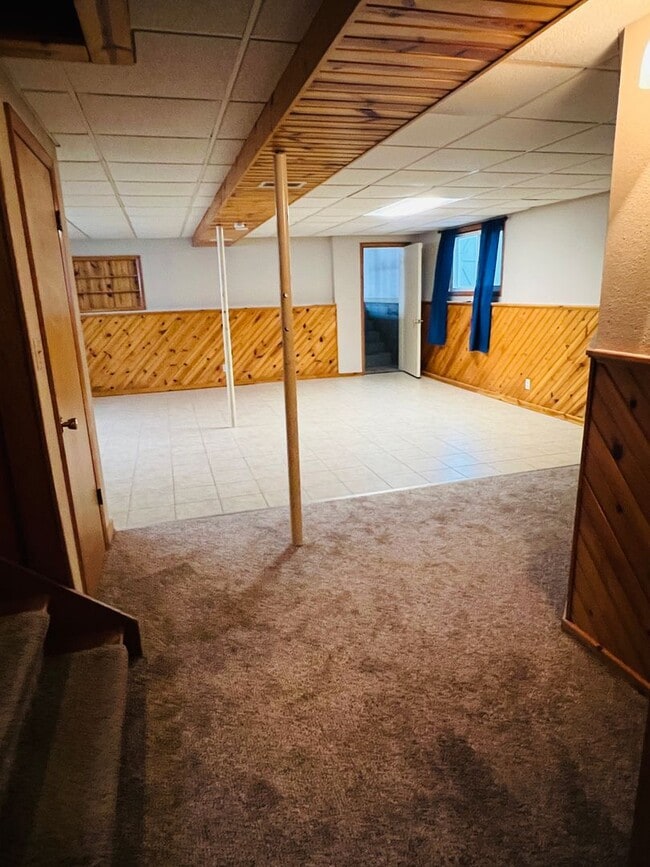 Building Photo - Single Family Home in Rib Mountain!