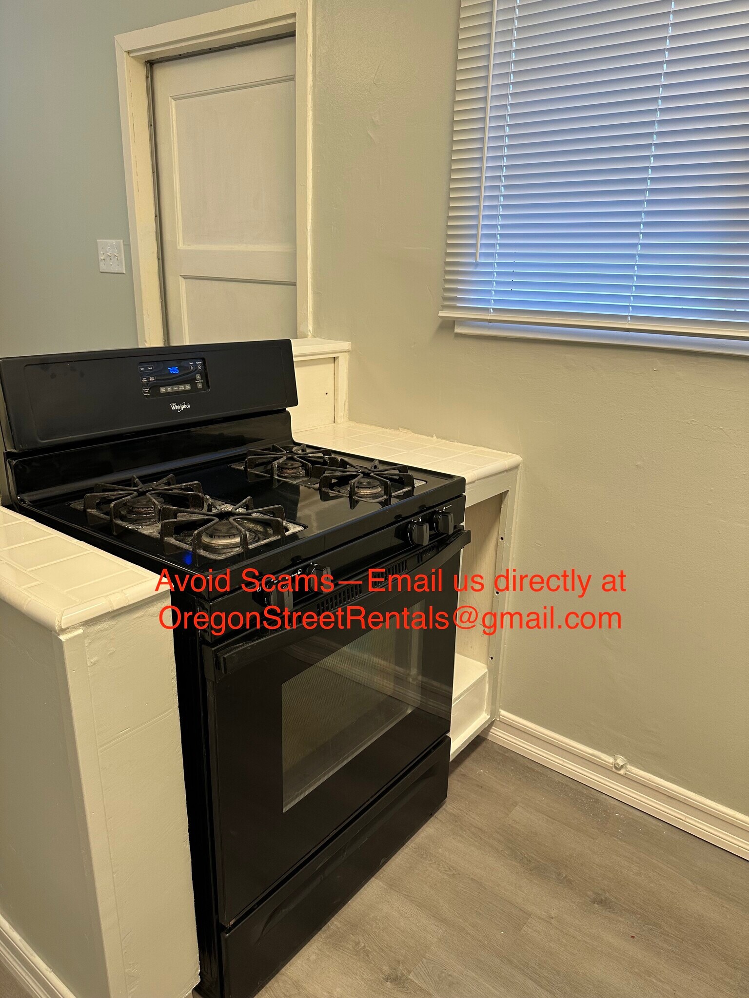 Gas range - 28 Oregon St