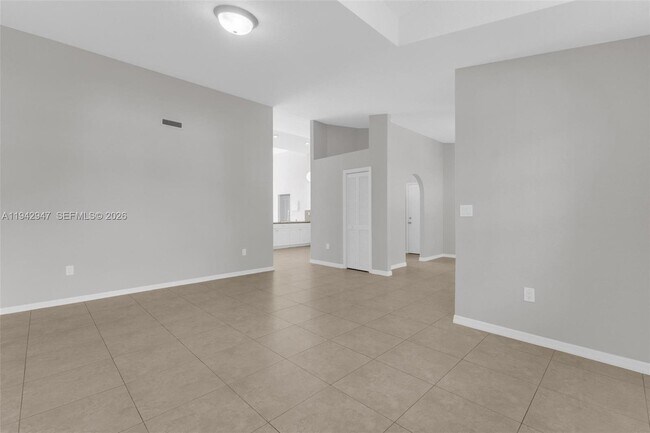 Building Photo - 10635 NW 54th St