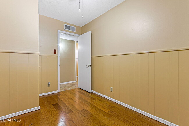 Building Photo - 9000 McCabe Dr