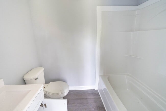 Building Photo - 1 bd for rent.