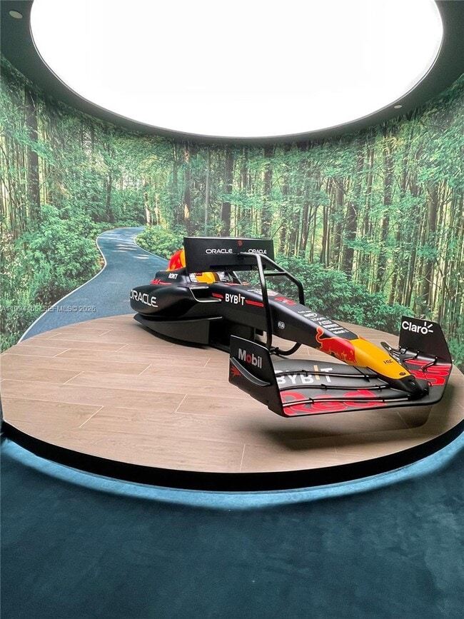 Building Photo - 77 SE 5th St