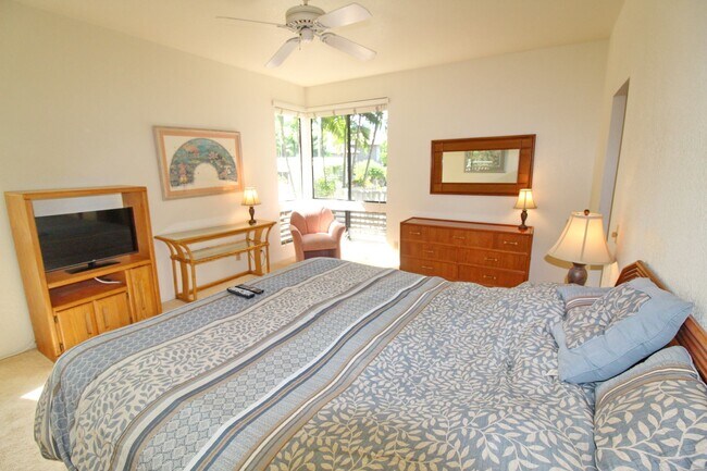 Building Photo - GRAND CHAMPIONS CONDO 2 bed/2bath Furnished -$3700-1 Year Minimum Term