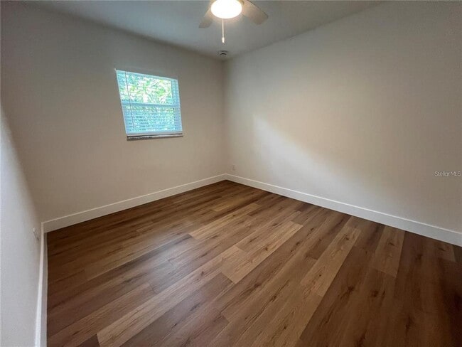 Building Photo - 418 Durrance St