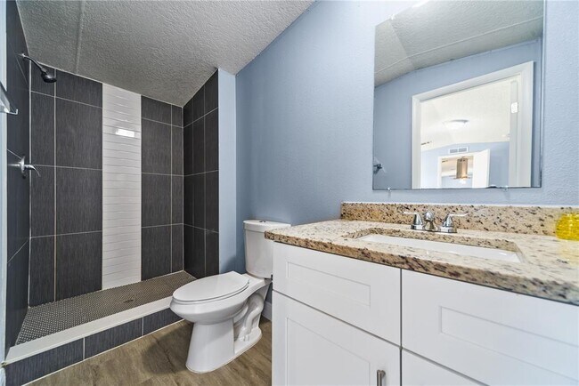 Building Photo - 9165 Atlas Dr