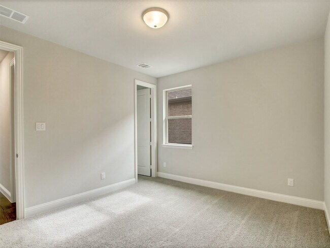 Building Photo - 3717 Brinkley Dr