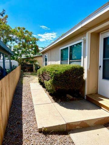 Building Photo - 8533 Creek St NE