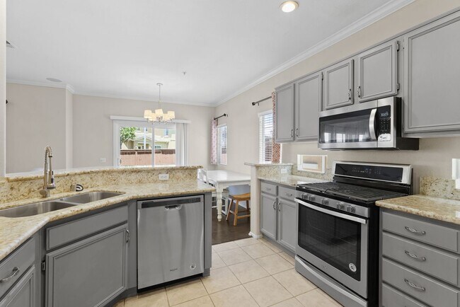 Building Photo - 39908 Millbrook Way