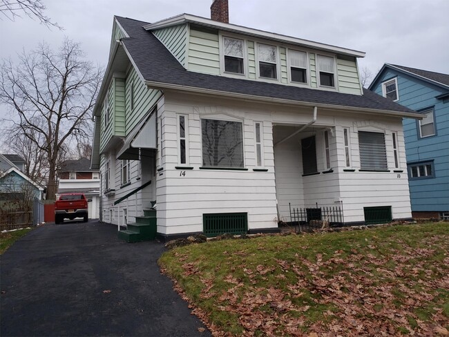 Building Photo - 14 Genesee Park Blvd