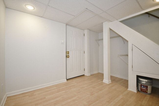 Building Photo - Charming 3-Bedroom/2-Bathroom Home in White Hall