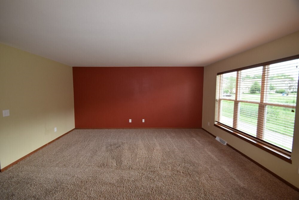 Building Photo - 8845 Red Beryl Dr