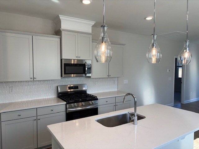 Building Photo - 108 Fairwinds Dr