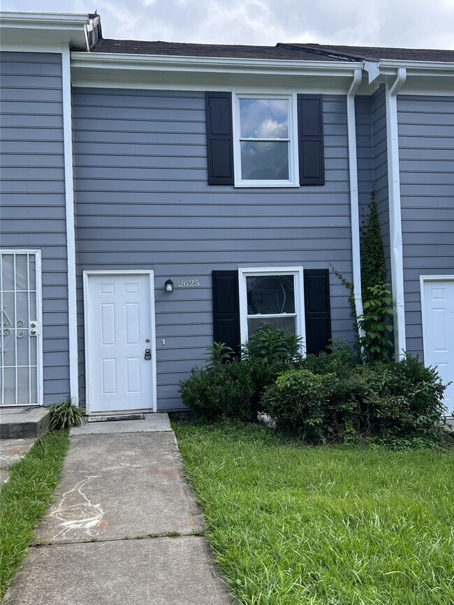Building Photo - 2625 Evans Mill Dr