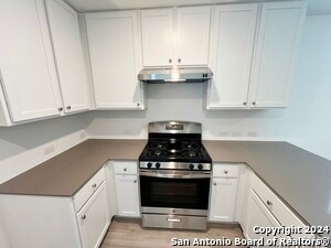 Building Photo - 736 Bullsnake Trl