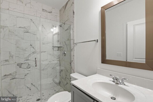 Building Photo - 20246 Northpark Dr