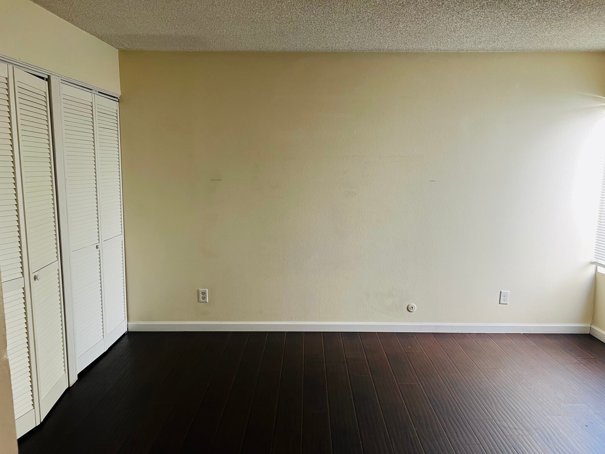 Building Photo - 3550 Ruffin Rd