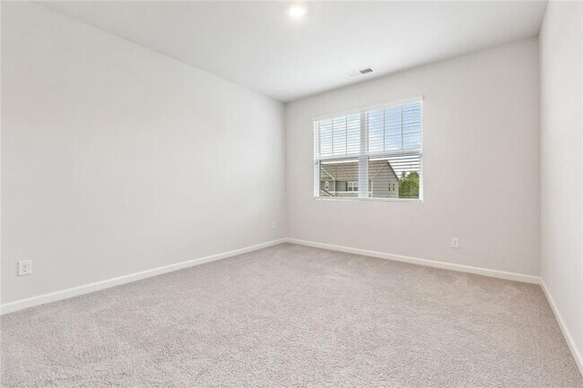 Building Photo - 594 Sweet Bay Ln