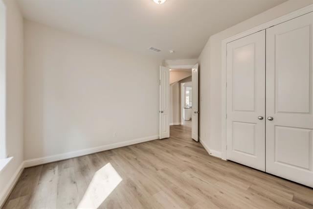 Building Photo - 3430 Ridgecross Dr