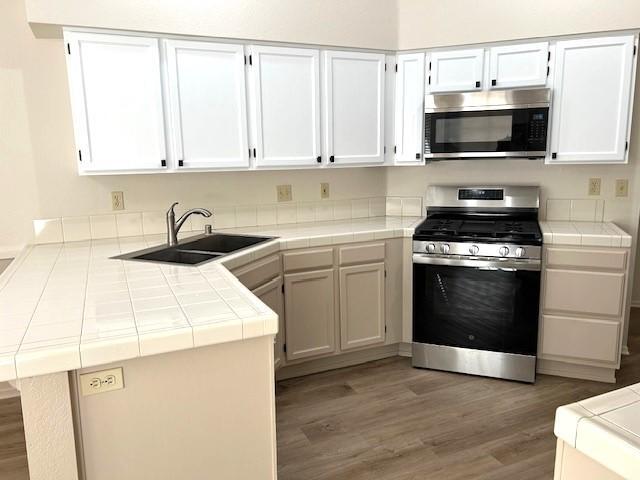 Building Photo - 2897 Banyan Tree Ln