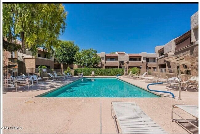 Building Photo - 4554 E Paradise Village Pkwy N